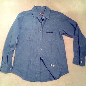 HD long sleeve shirt .